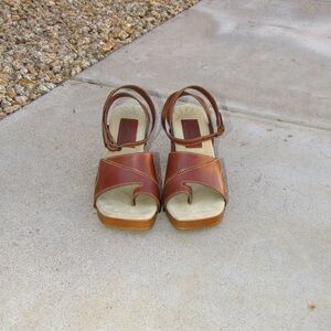 Size 5 Fioni Leather Heels